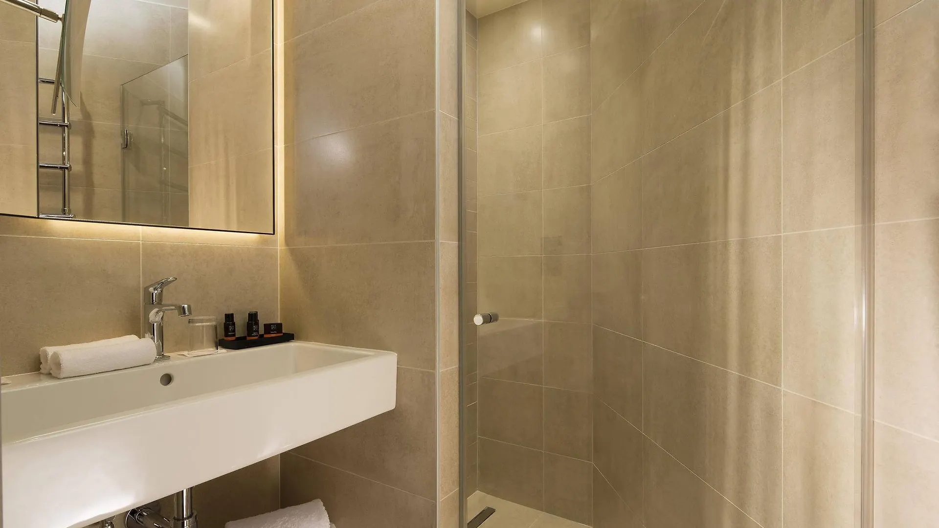Hotel Le 10 Bis
