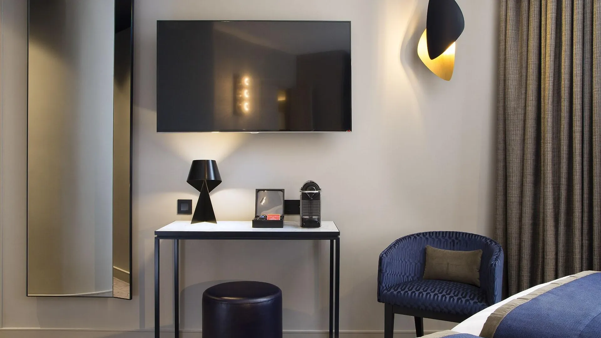 Hotel Le 10 Bis Paris