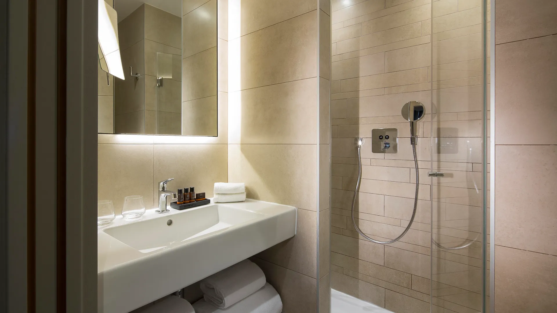 Hotel Le 10 Bis 4*