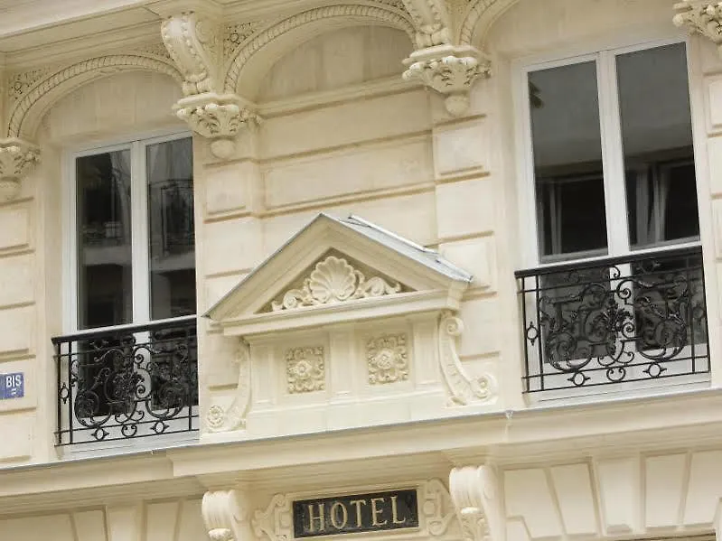 Le 10 Bis 4* Paryż