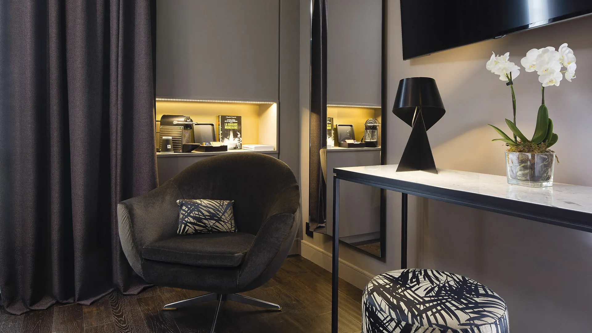 Hotel Hotel Le 10 Bis 4*